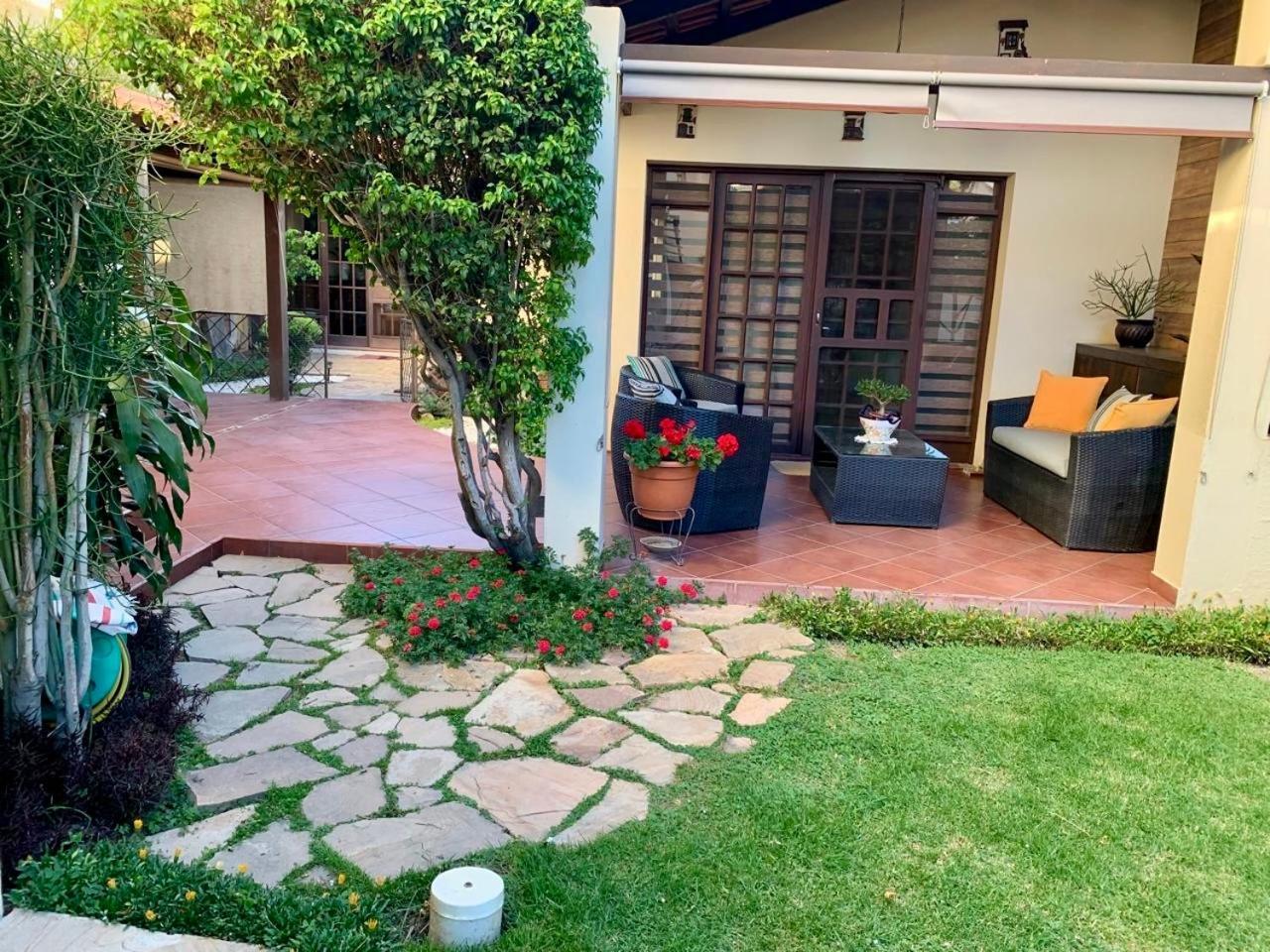 Apartamento con jardin Cochabamba Exterior foto
